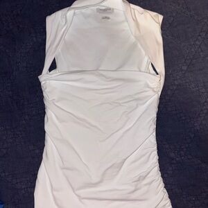 ARITIZA CONTOUR TOP UNWORN!!!
